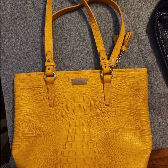 Butter Cup Yellow Brahmin Leather Bag/Purse - In Great - Picture 3 of 3